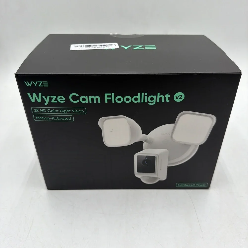 Wyze Cam Floodlight V2 Motion-Activated 2K HD Color Night Vision Camera